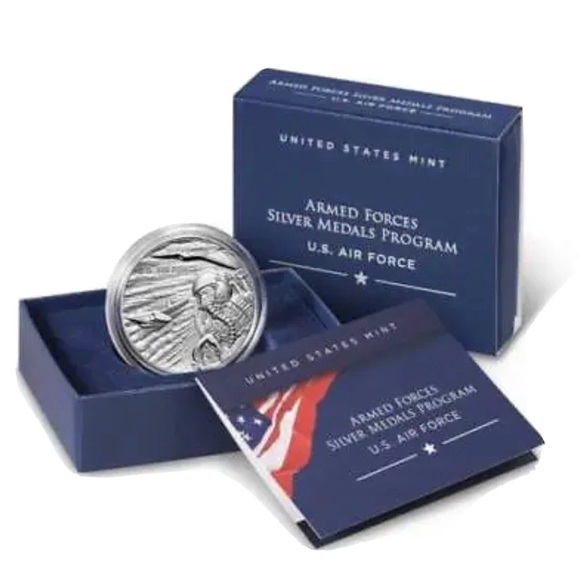 Other - 2022 US Air Force Silver Medal US MINT 1oz.
In Original Packaging